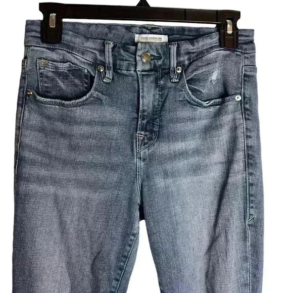 Good American Light Wash Blue 261 Good Legs Crop Skinny Sculpting Jeans 2/26 - Picture 3 of 8